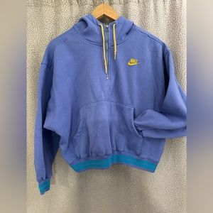 SOLD ON MERCARI 3/29/24 Vintage Nike hoodie